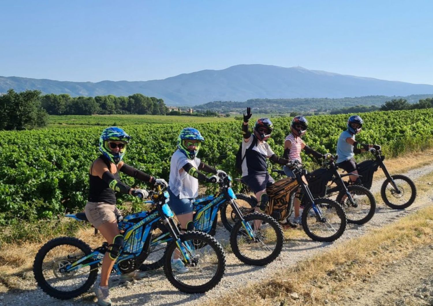 Randonnée en moto électrique et dégustation avec On E Motorbike